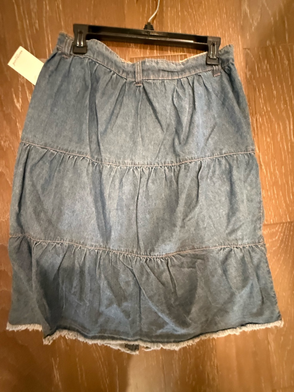 Westbound Blue Button-Front Tiered Denim Midi Skirt - Picture 2 of 9
